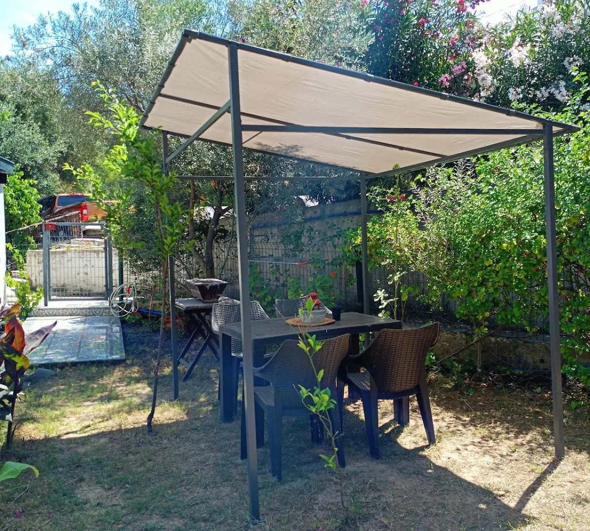 Holiday home Kendine Oezgue Huzur Doga Ve Deniz Keyfini Yasayin Villa Cesme